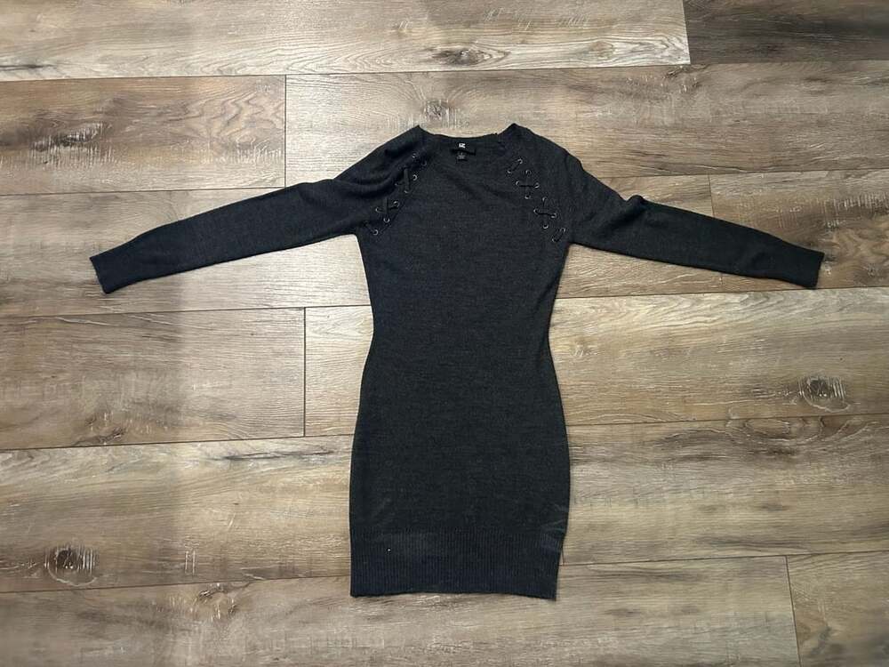 iZbyer Sweater Dress Size L Gray Lace-Up Shoulder